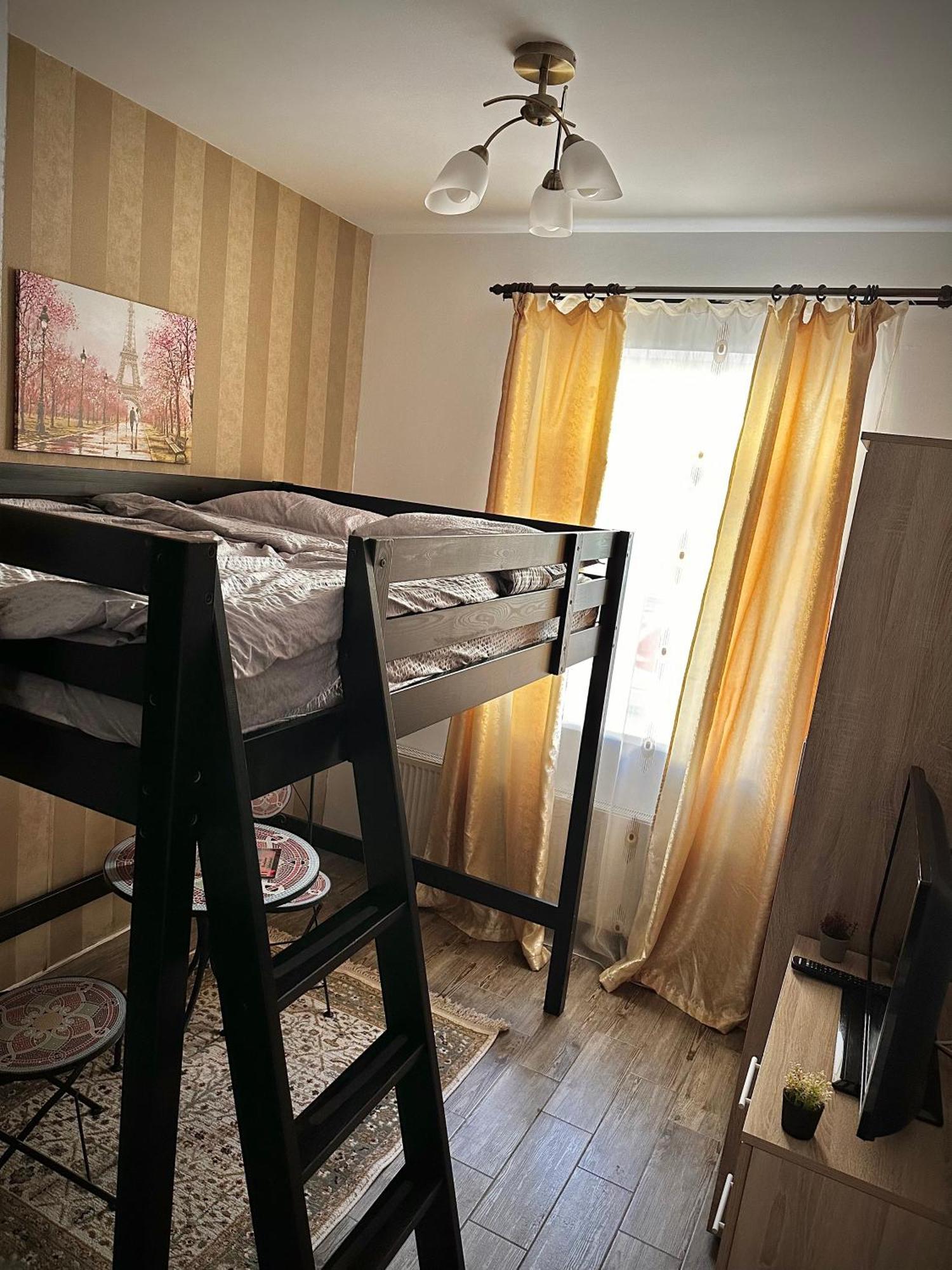 Ada'S Luxury Apartament&Studio - Old City Brașov Exterior foto